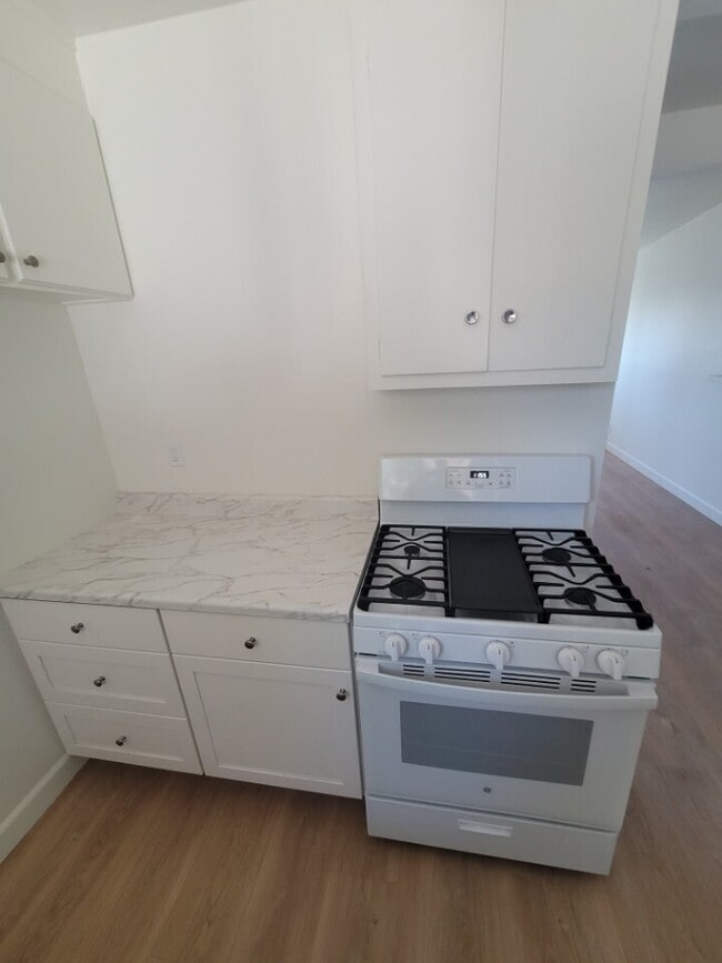 Photo - 755 Jane Dr Unit Apartment for rent