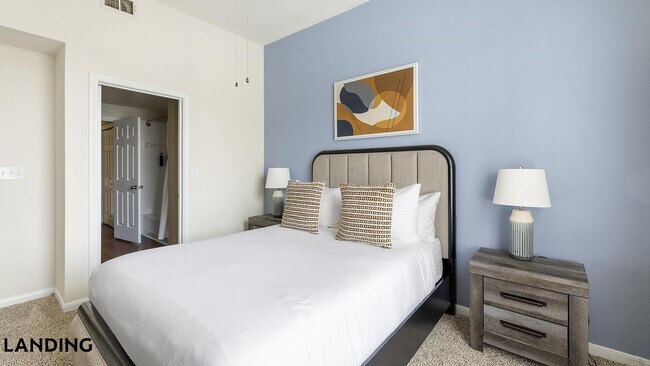 Photo - 901 Lakeside Cir Unit 2312