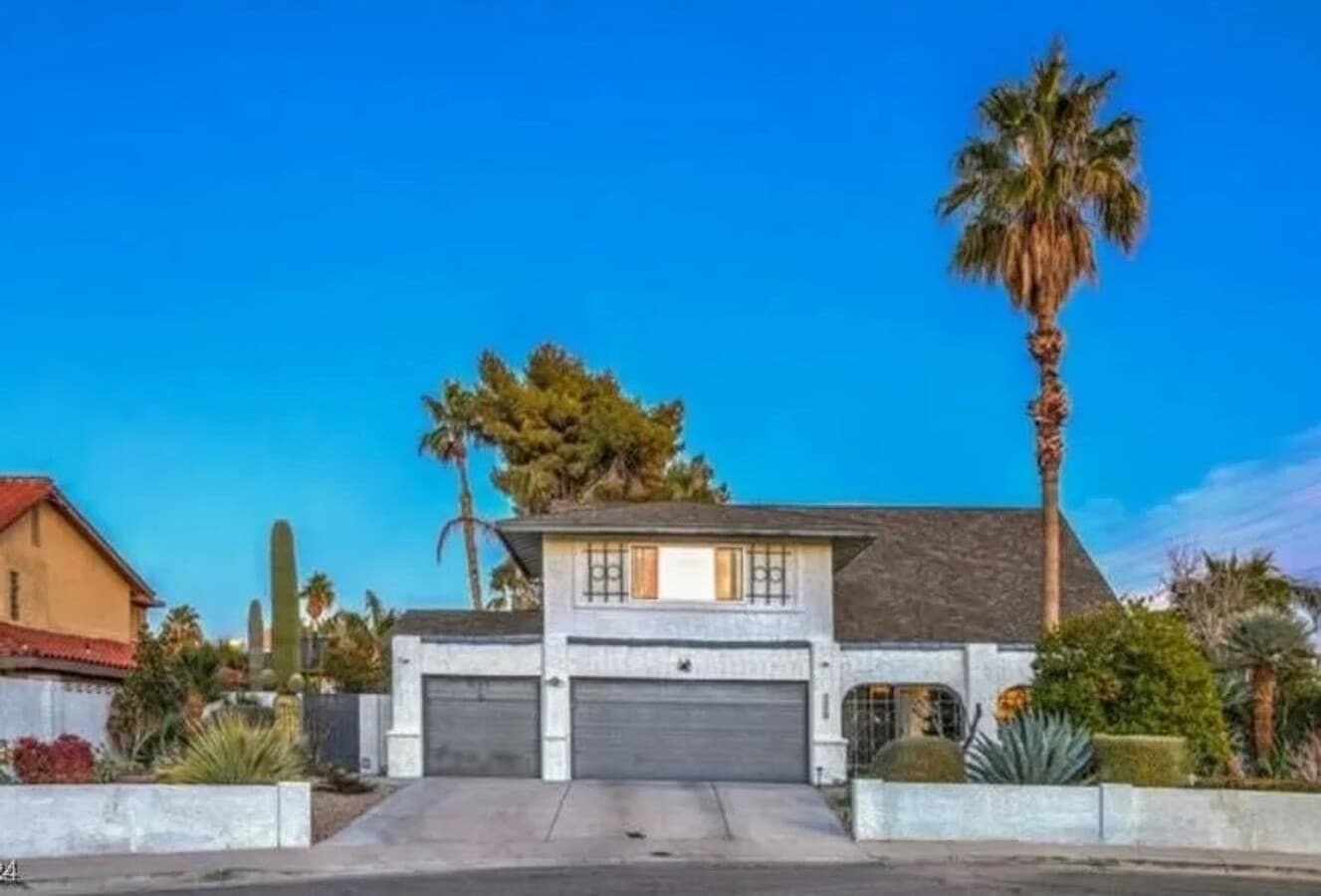 Photo - This stunning five-bedroom home, is an entertainer's dream!