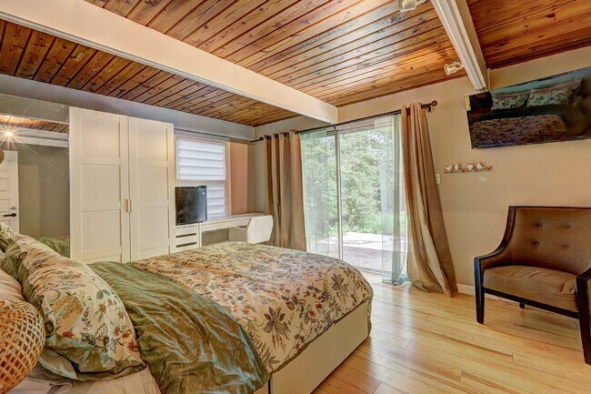 Photo - 3497 Northcrest Rd