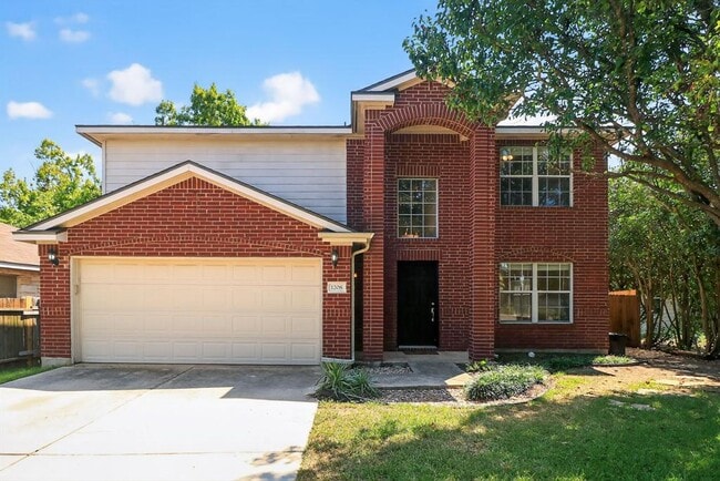 Building Photo - 1208 Heritage Hill Cove