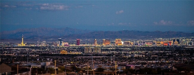 Photo - 552 Parkwind Ln