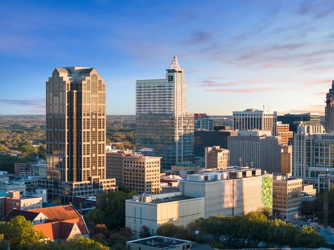 Photo - 122 N Harrington St