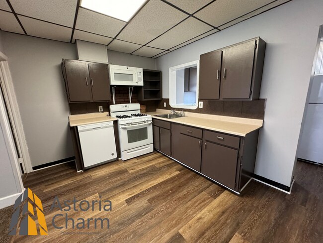 Photo - New 1BD/1BA + Den Townhouse in Southwest B...