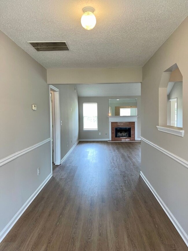 Photo - Updated, Spacious Brick Ranch in Great Neighbrorhood!