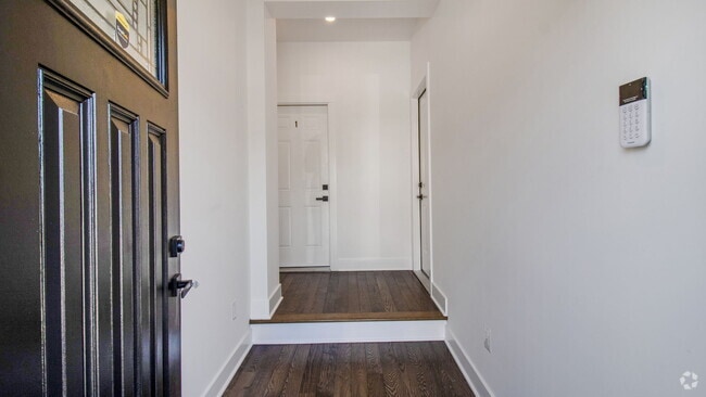 Building Photo - 134 Madison St NW Rental