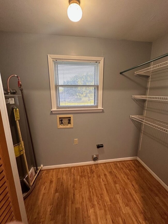 Photo - 2218 Rosewood Dr