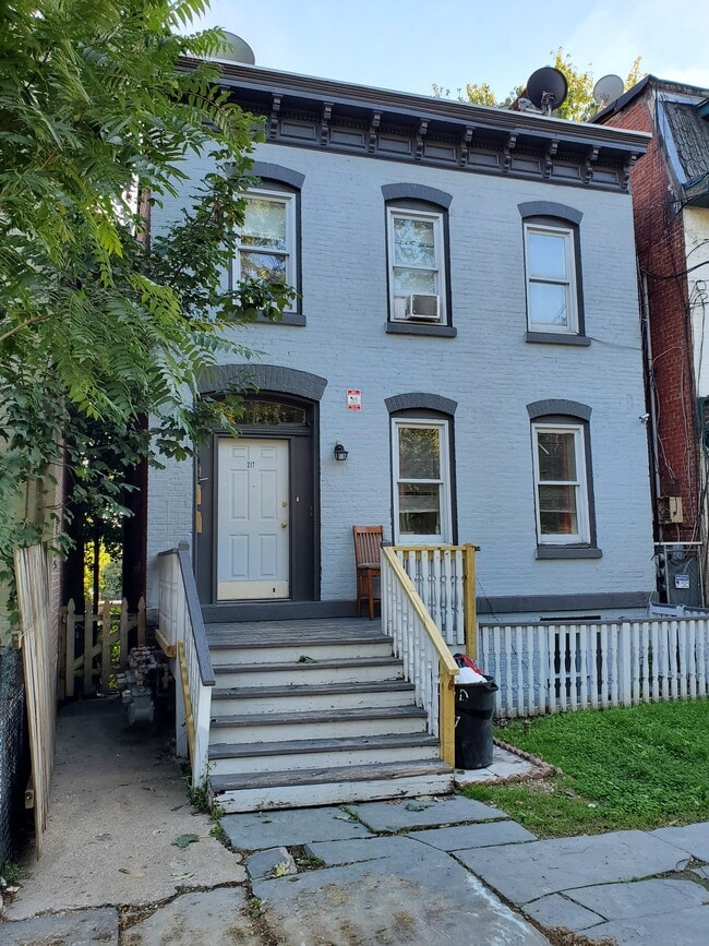 Photo - 217 3rd St Unidad 2