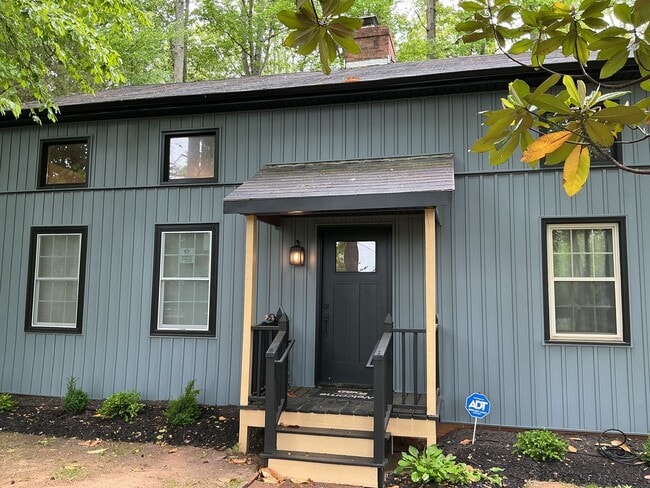 Photo - Charming Renovated 2 Bedroom Wooded Retreat!