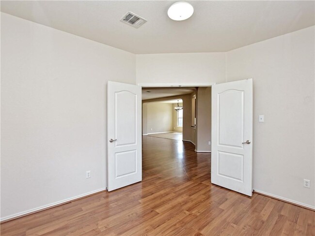 1220 Apollo Cir