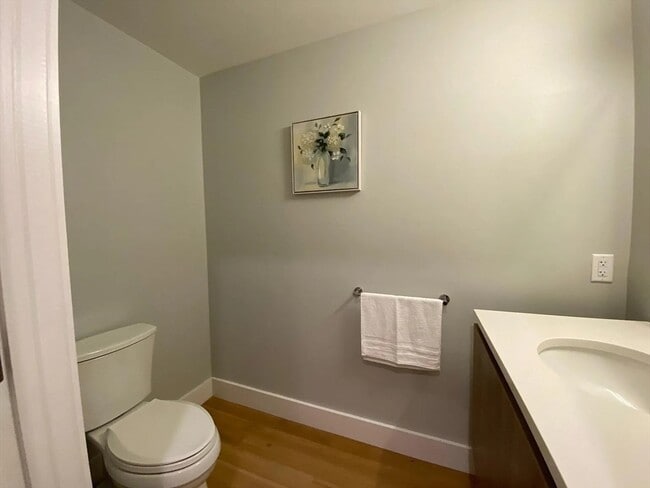 Photo - 260 Beacon St Unit 205