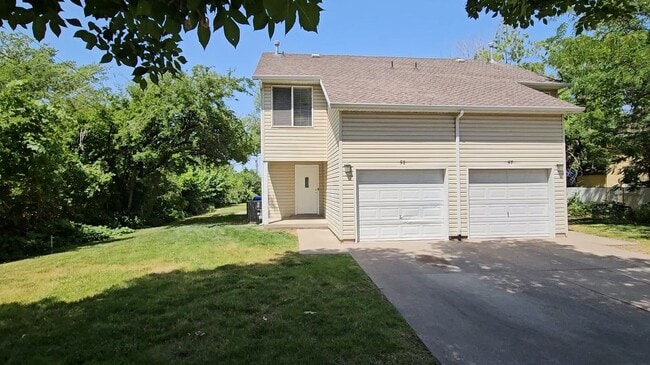 Spacious 3 Bd 2.5 Bath Townhouse in Bountiful - Spacious 3 Bd 2.5 Bath Townhouse in Bountiful