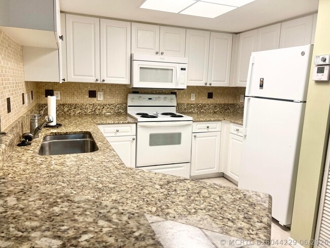 Photo - 1100 Crestwood Ct S Unit 1103