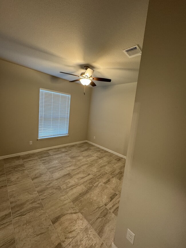 7914 Marsala Dr