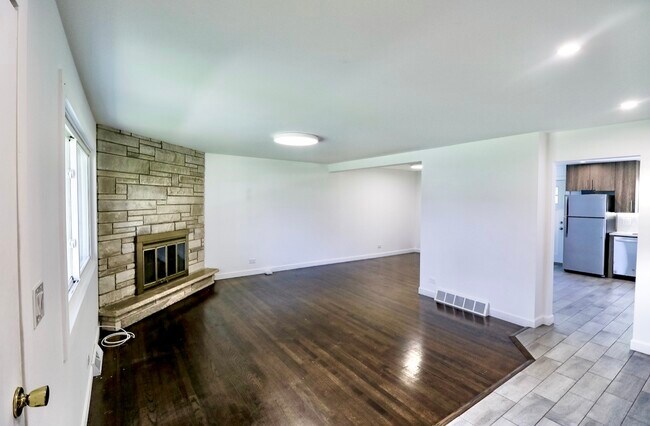 Photo - 520 Glendale Rd