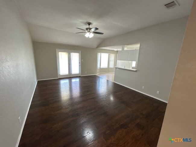 4507 Lonesome Dove Dr