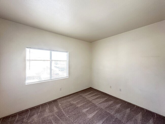 Photo - Nellis & Hacienda Unit 204