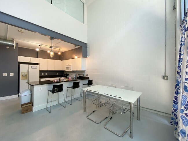 Photo - Lofts Oasis #107