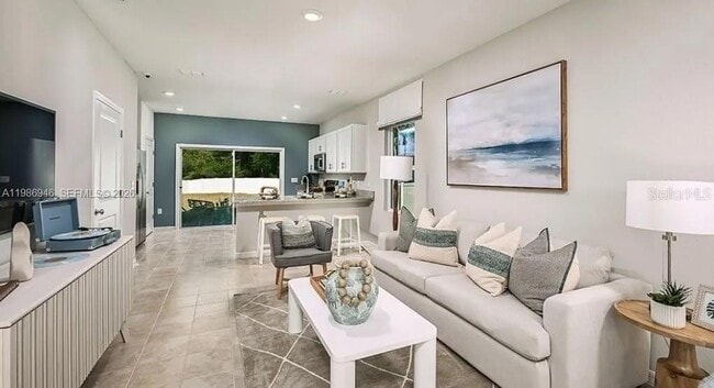 Photo - 3010 Skyline Lp