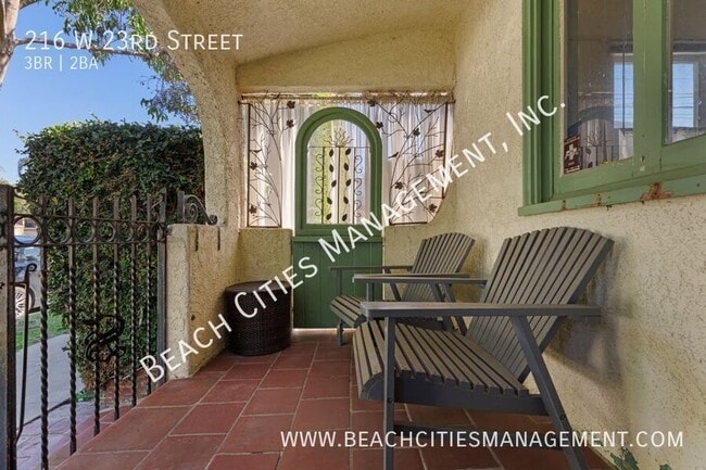 Photo - 216 W 23rd St