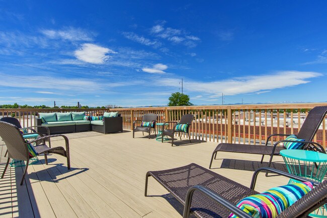 Asbury Plaza Apartments For Rent in Denver, CO