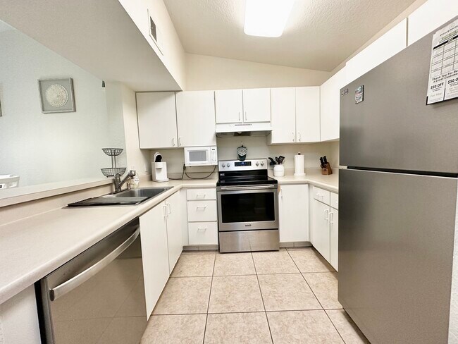 Photo - 8254 Key Royal Cir Condo Unit 732