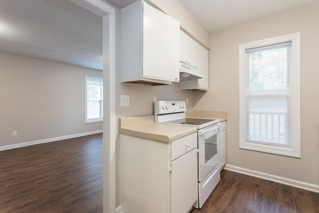 Photo - 918 Fiske St