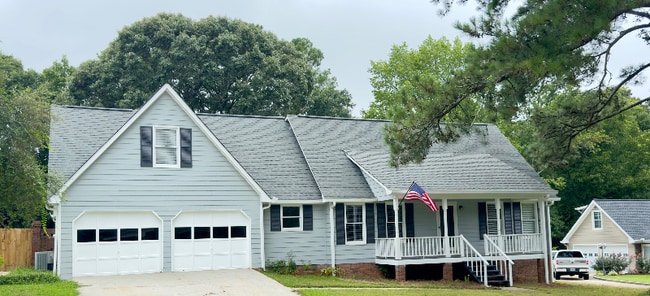 Building Photo - 22 Edgewood Dr