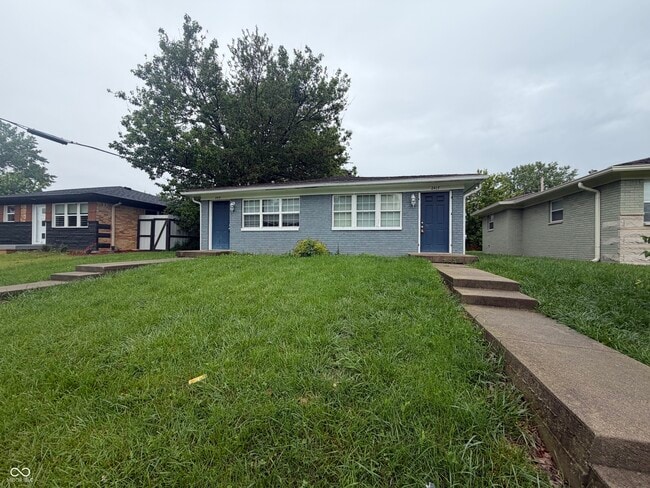Photo - 2417 N Bolton Ave