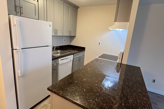 Photo - 25-40-40 Shore Blvd Unit # 5O