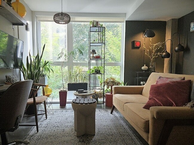 Photo - Summit Flats