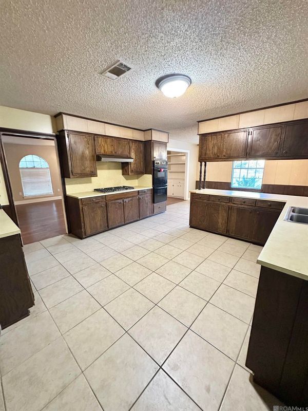 Photo - 3572 Madeira Dr