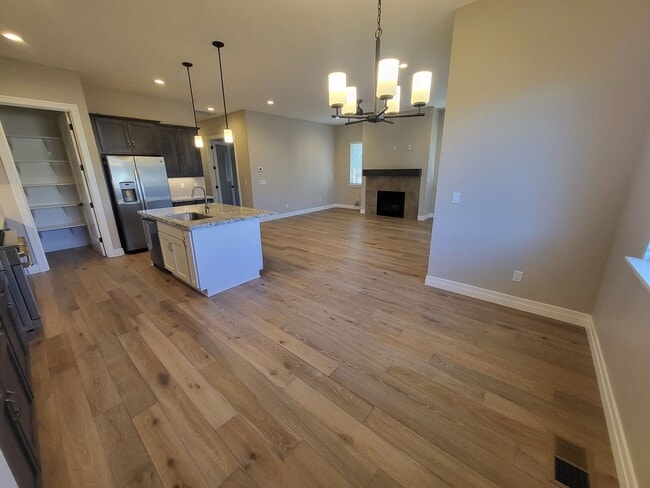 Photo - 2932 Cambria Lp
