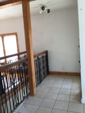 Unit 2 - 25 S Peninsula Dr