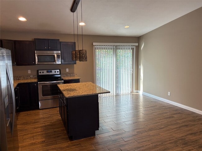 Photo - 1118 Marathon Dr