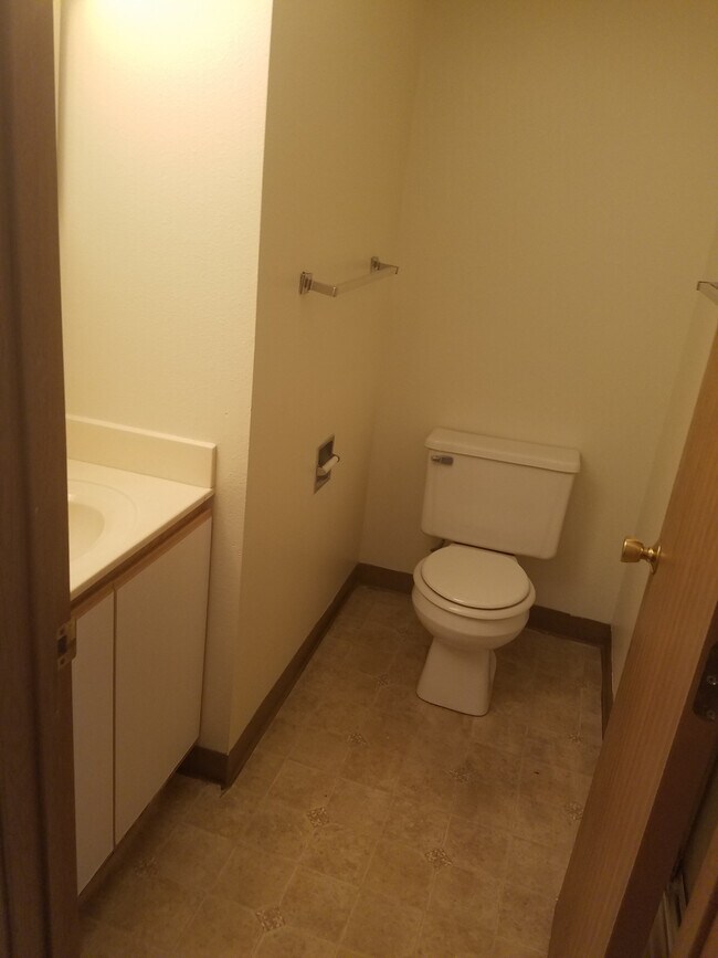 514 S Johnson St Unit 4 Bedroom