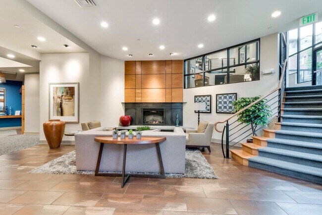 Photo - Must See Ballard Condo!!!