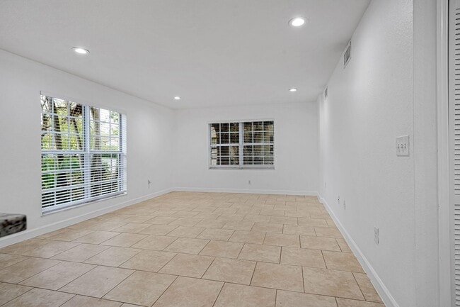 Photo - 3525 NW 114th Ln Unit 3529