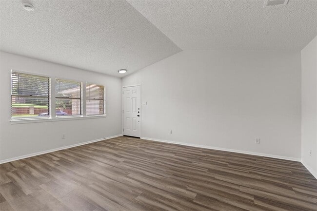 Photo - 11411 Walnut Ridge Dr