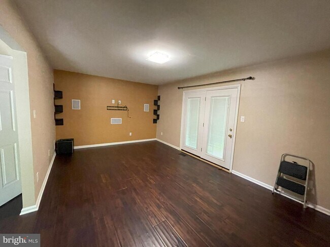 Photo - 2901 Bridlewood Dr