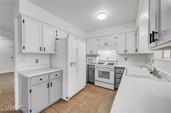 Photo - 8061 Draco Cir