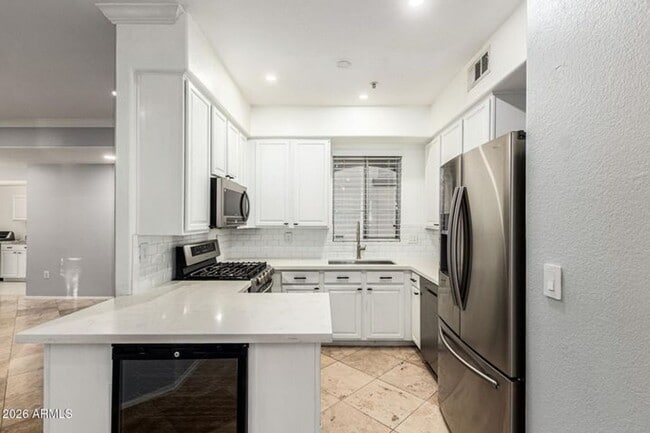 Photo - 2992 N Miller Rd