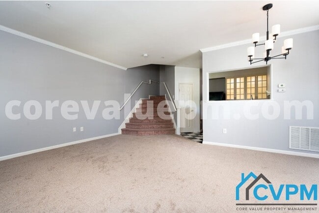 Photo - 1934 Hackberry Ct