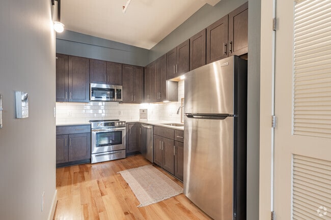 The Julius- 1BR, 1BA