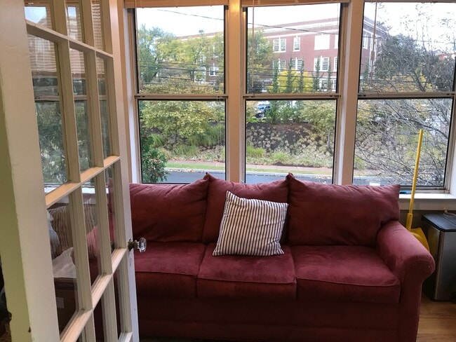 Photo - 61 Burr St Unidad Floor 2