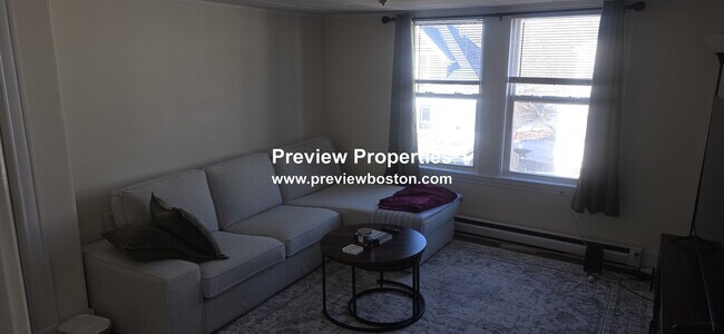 Photo - 25 Brackett St Unit 3