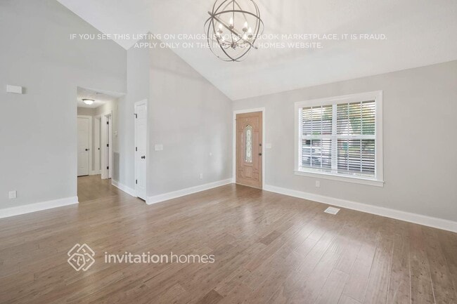 Photo - 1781 Merritt St