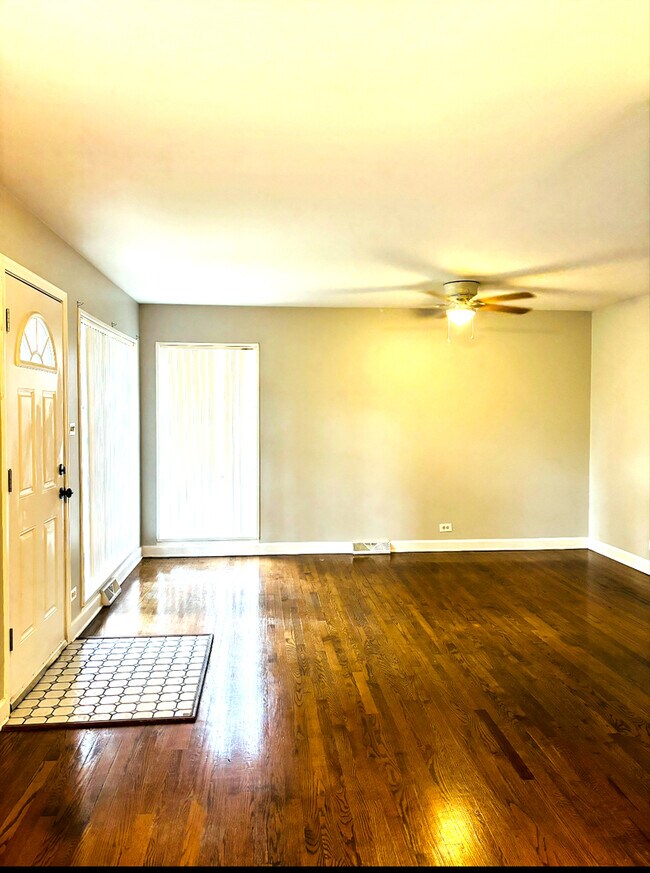 Photo - 2800 S 10th Ave