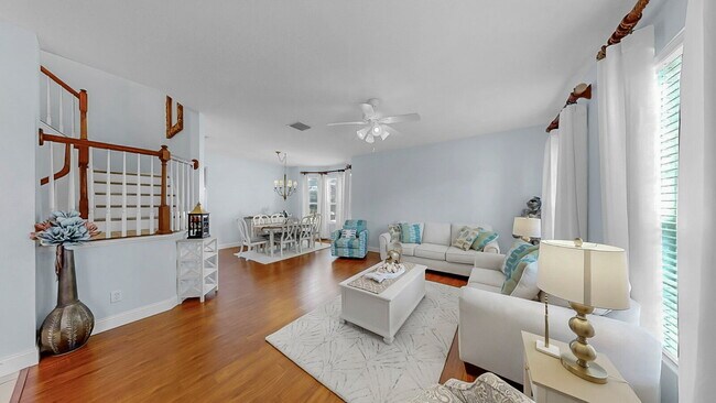 Photo - 5-bedroom, 3-bathroom rental home located in the Fox Wood community in Florida