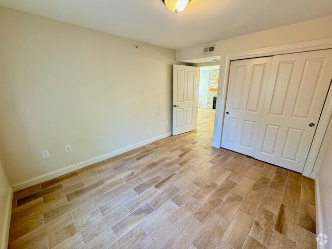 Building Photo - 29 Mount Vernon St Unit 1 Rental